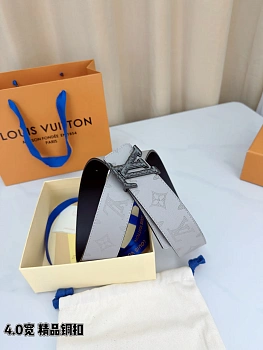 Ремни Louis Vuitton 1045489