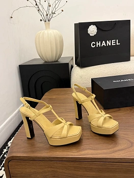 Босоножки Женские Chanel 12399454