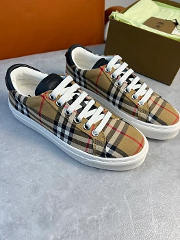 Кроссовки Женские Burberry 5911808