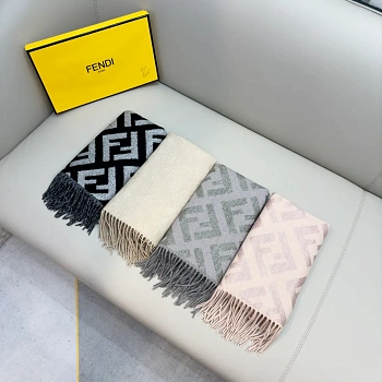 Шарфы Fendi 2397