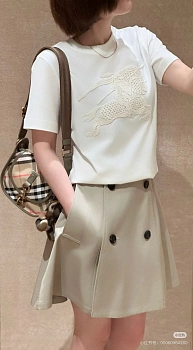 Футболки Женские Burberry 12945577