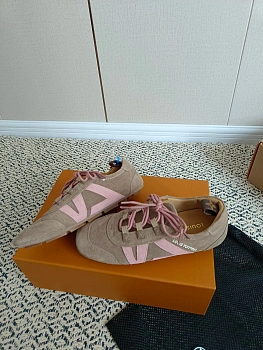 Кроссовки Женские Louis Vuitton 188376