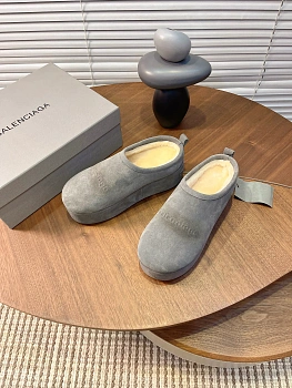 Тапочки Женские Balenciaga 455039