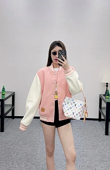 Куртки И Пуховики Женские Louis Vuitton 797101