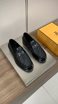 Лоферы И Туфли Мужские Fendi 957480