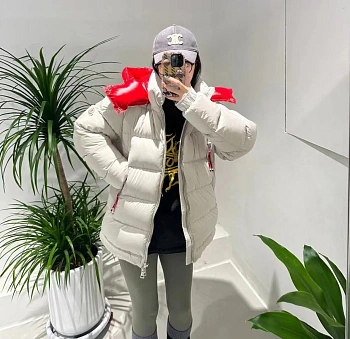 Куртки И Пуховики Женские Moncler 5379590