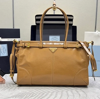 Классические Сумки Женские Prada 11462536