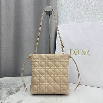 Классические Сумки Женские Christian Dior 12594811