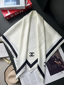 Платки Chanel 13416564