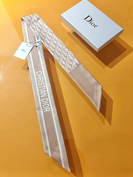 Платки Christian Dior 11882986