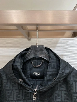 Куртки И Пуховики Мужские Fendi 4765073