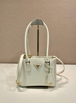 Классические Сумки Женские Prada 11336048
