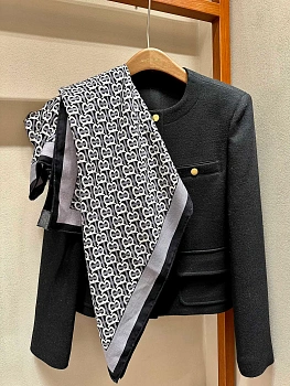 Шарфы Burberry 12644846