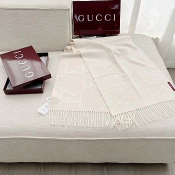Шарфы Gucci 1326171