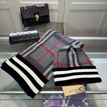 Головные Уборы Burberry 823938