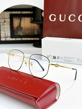 Очки Gucci 13571259