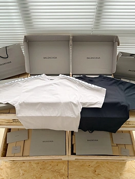 Футболки Мужские Balenciaga 11968515