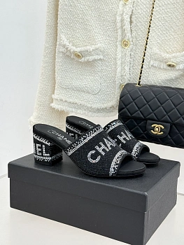 Шлепанцы Женские Chanel 9499385