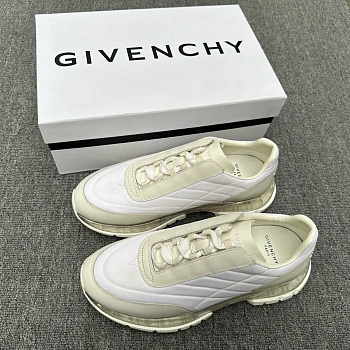 Кроссовки Женские Givenchy 290936