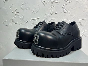 Ботинки Мужские Balenciaga 11670857