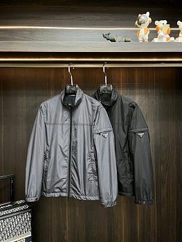 Куртки И Пуховики Мужские Prada 11386066