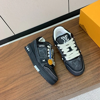 Кроссовки Женские Louis Vuitton 10236195