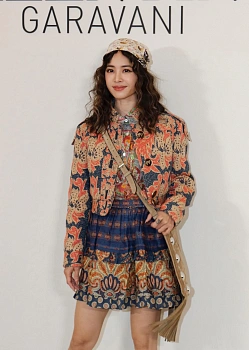 Костюмы Женские Valentino 17808