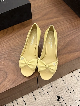 Босоножки Женские Chanel 12642524