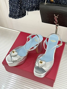 Босоножки Женские Valentino 954178