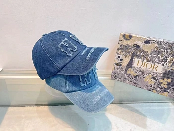 Головные Уборы Christian Dior 9890