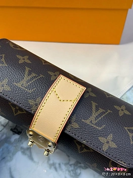 Текстиль Louis Vuitton 11568242