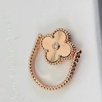Бижутерия Van Cleef & Arpels 910007