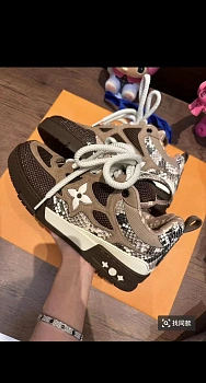 Кроссовки Мужские Louis Vuitton 1974696