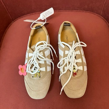 Кроссовки Женские Louis Vuitton 76260