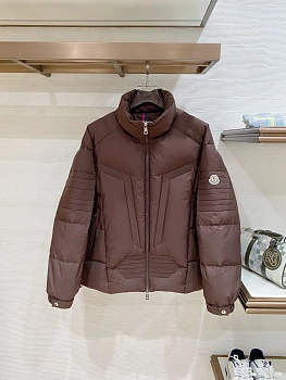 Куртки И Пуховики Мужские Moncler 1309600