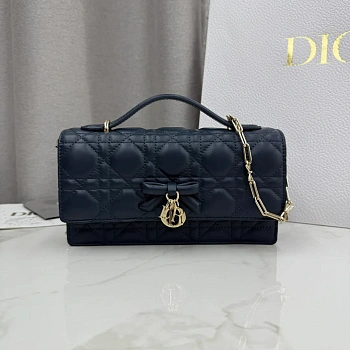 Классические Сумки Женские Christian Dior 9165592