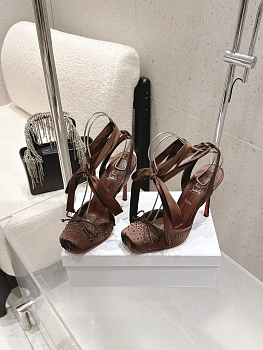 Босоножки Женские Christian Louboutin 13078788
