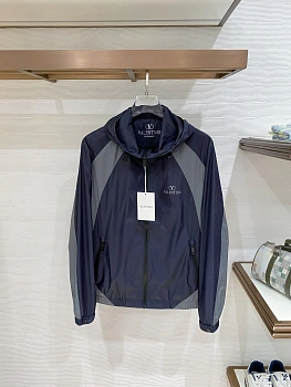 Куртки И Пуховики Мужские Valentino 11214325