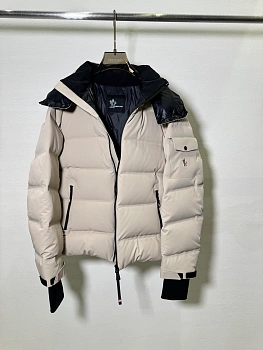 Куртки И Пуховики Мужские Moncler 218549