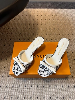 Босоножки Женские Louis Vuitton 12713404