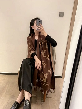 Шарфы Louis Vuitton 91001