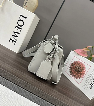 Классические Сумки Женские Loewe 11837502