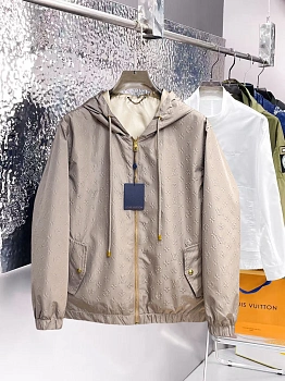 Куртки И Пуховики Мужские Louis Vuitton 9352283