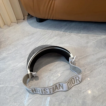 Головные Уборы Christian Dior 13294386