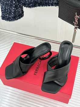 Туфли Женские Salvatore Ferragamo 11574040