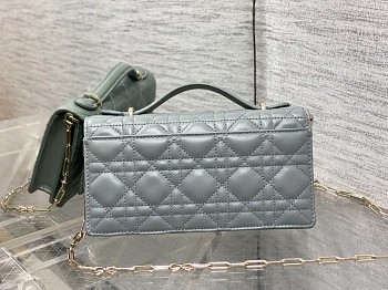 Клатчи Женские Christian Dior 11685204