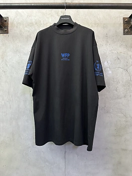 Футболки Женские Balenciaga 790188