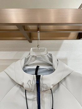 Куртки И Пуховики Мужские Moncler 11392178