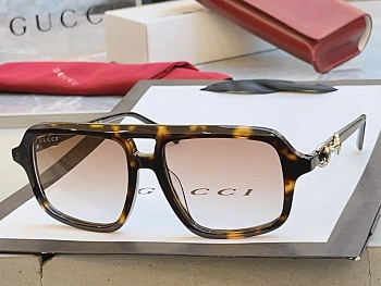 Очки Gucci 11432757