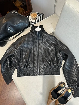 Кожаные Куртки И Дублёнки Женские Bottega Veneta 11624980